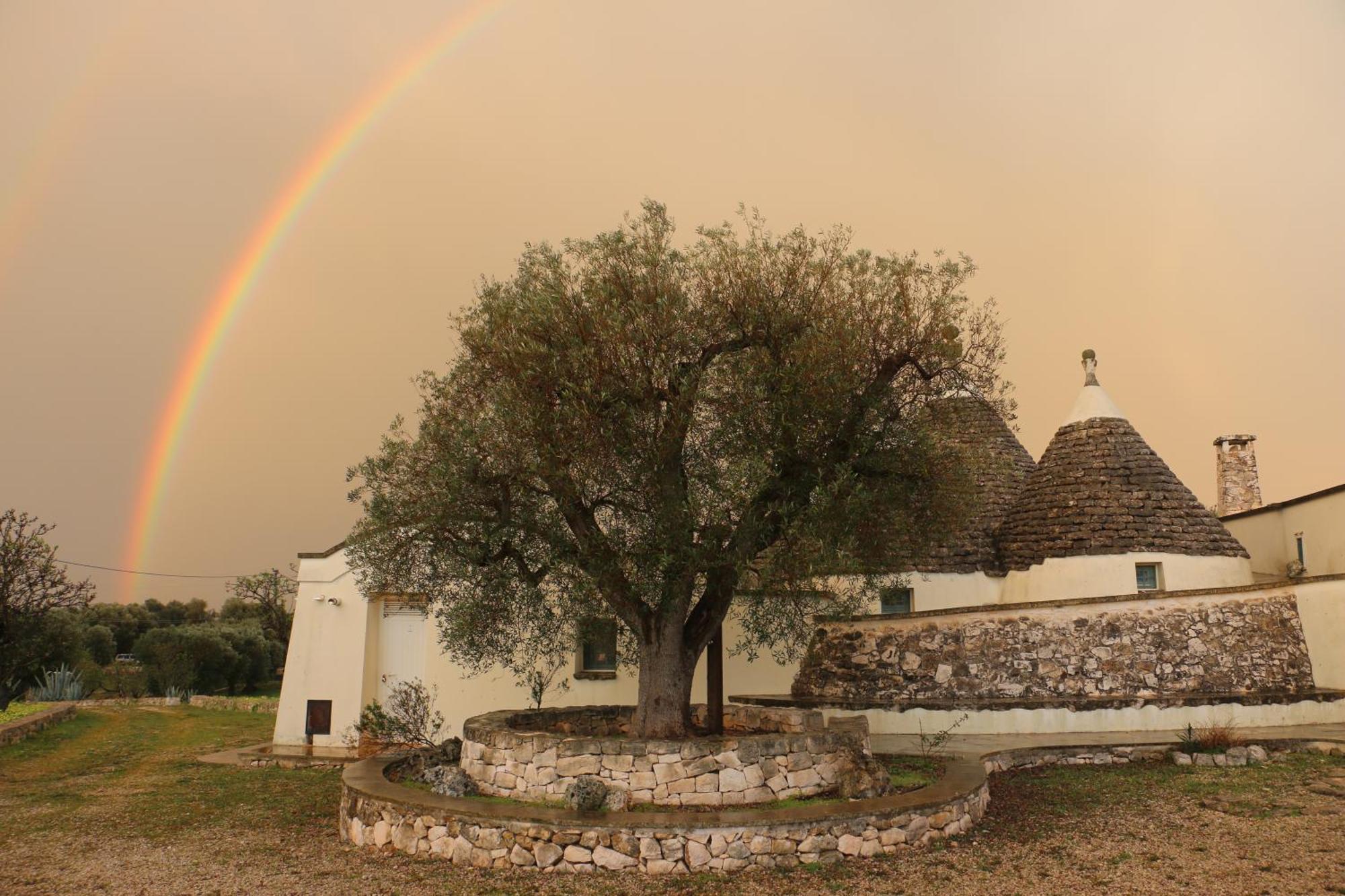 Villa 4 Trulli, Sea View, Vista Mare, Isolata Ostuni Exterior foto